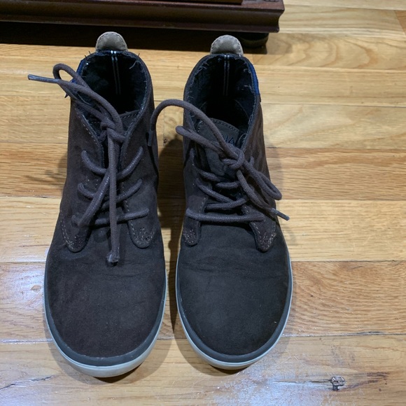 Booties - Picture 2 of 3